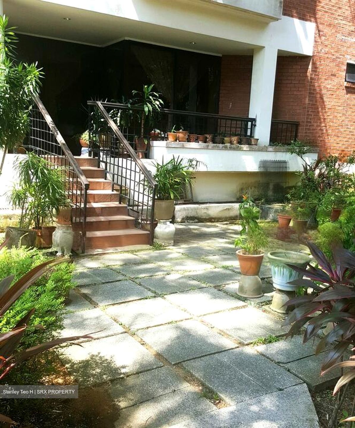 Sutton Place (D10), Condominium #484652691